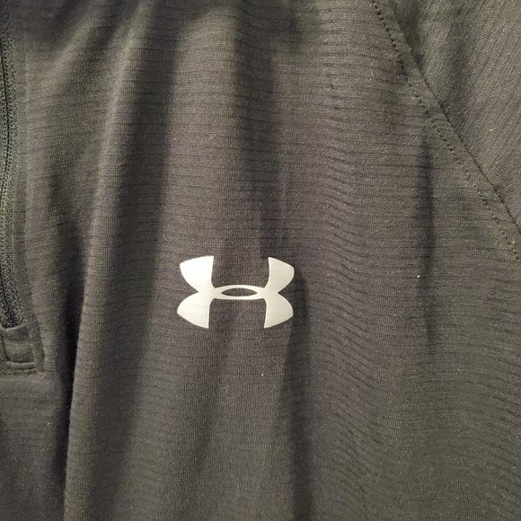 Under Armour Men's 2XL Run Long Sleeve Reflective Pullover - Picture 3 of 7